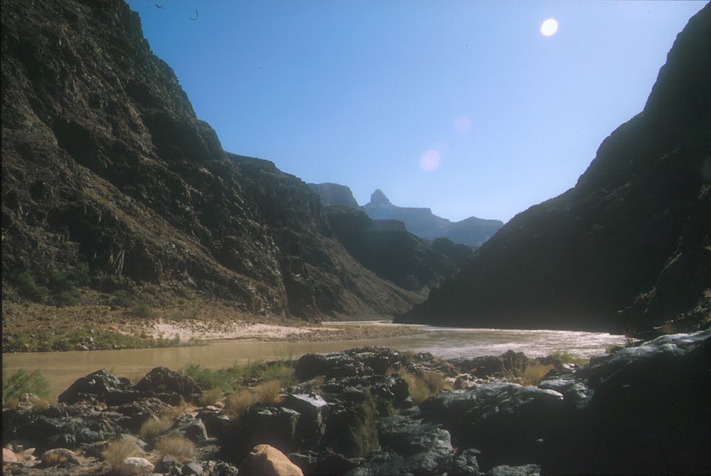 Colorado River, Grand Canyon, Arizona, 1994-08-22 by jogeo.priv