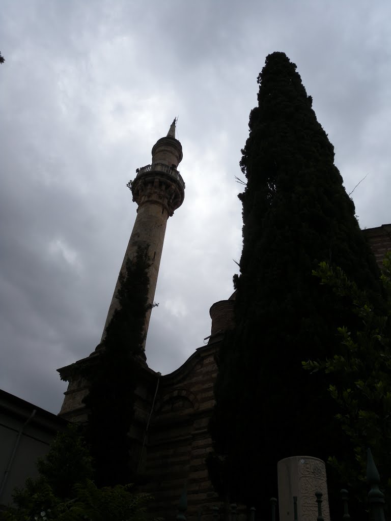 Bursa Emir Sultan Cami by Coşkun Tok