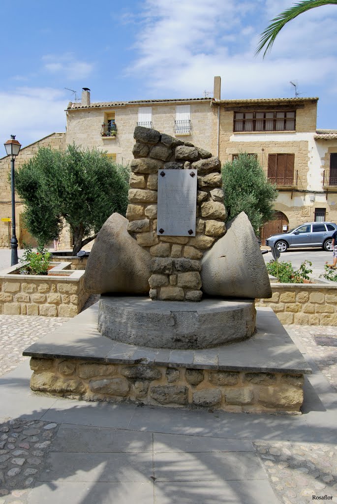 Calaceite: 1970 Premio embellecimiento de los pueblos de Teruel by Rosaflor G.