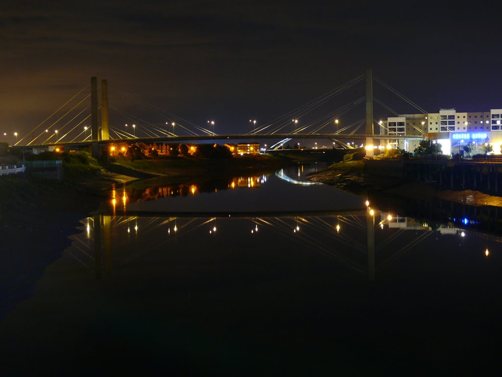 George Street Bridge in the night by vladosak