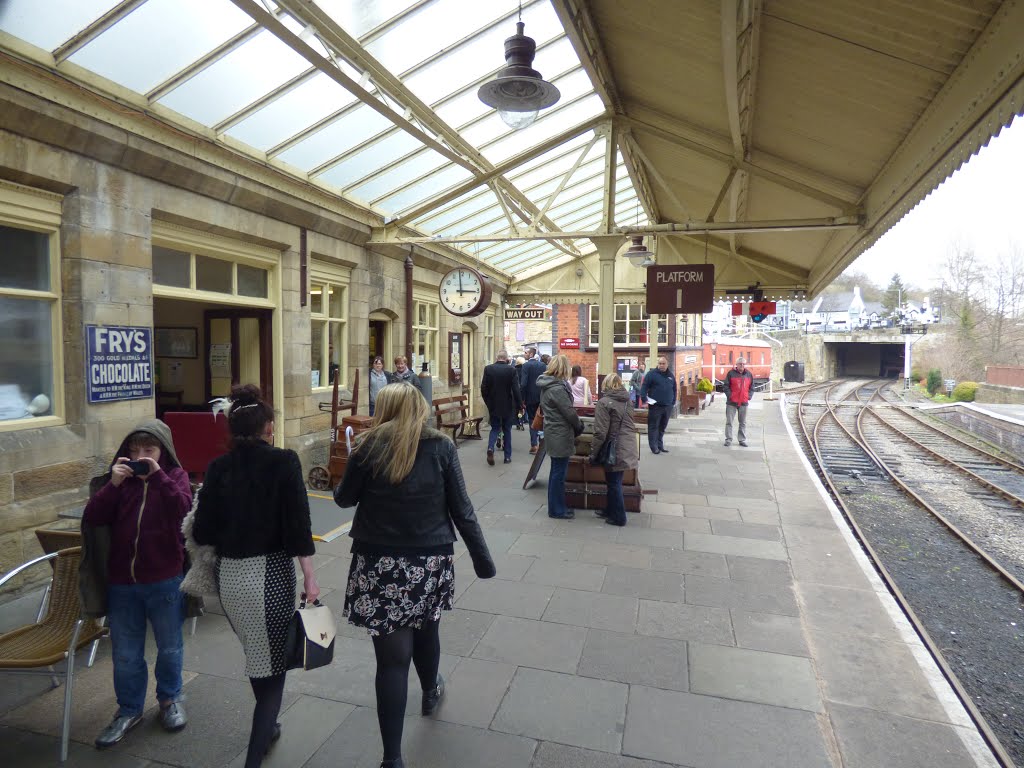 Llangollen, UK by anttaffwales