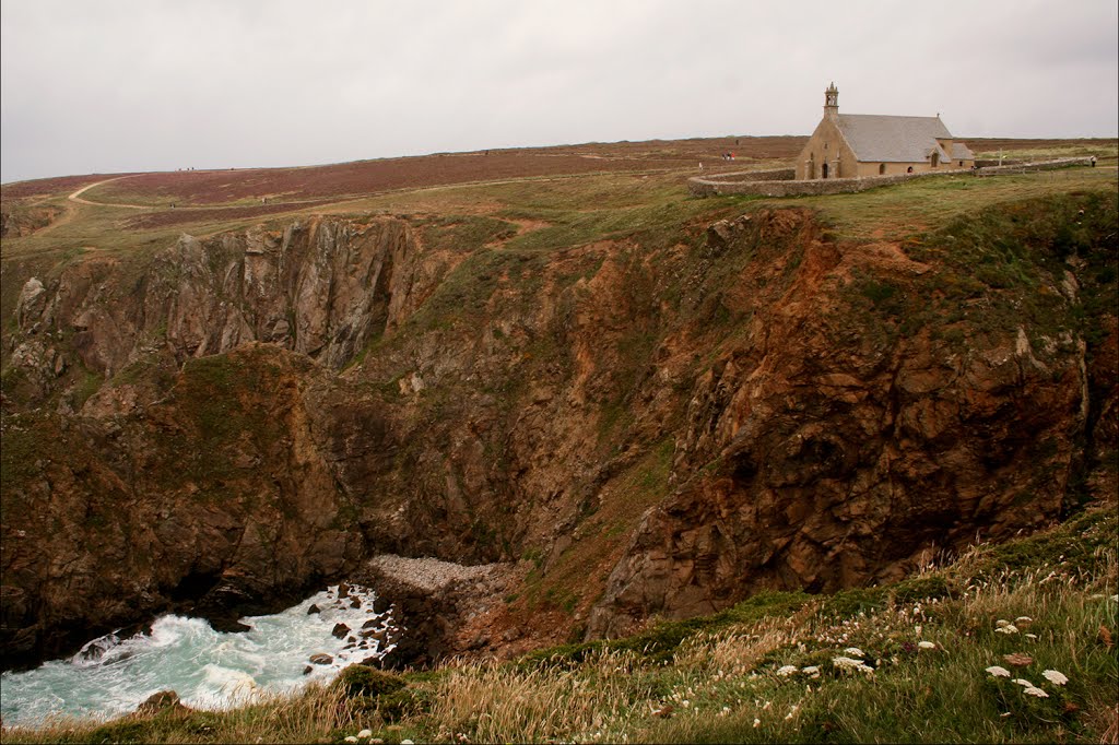 Pointe du van - Chapelle Saint-They by Patricia Danilo Roye…