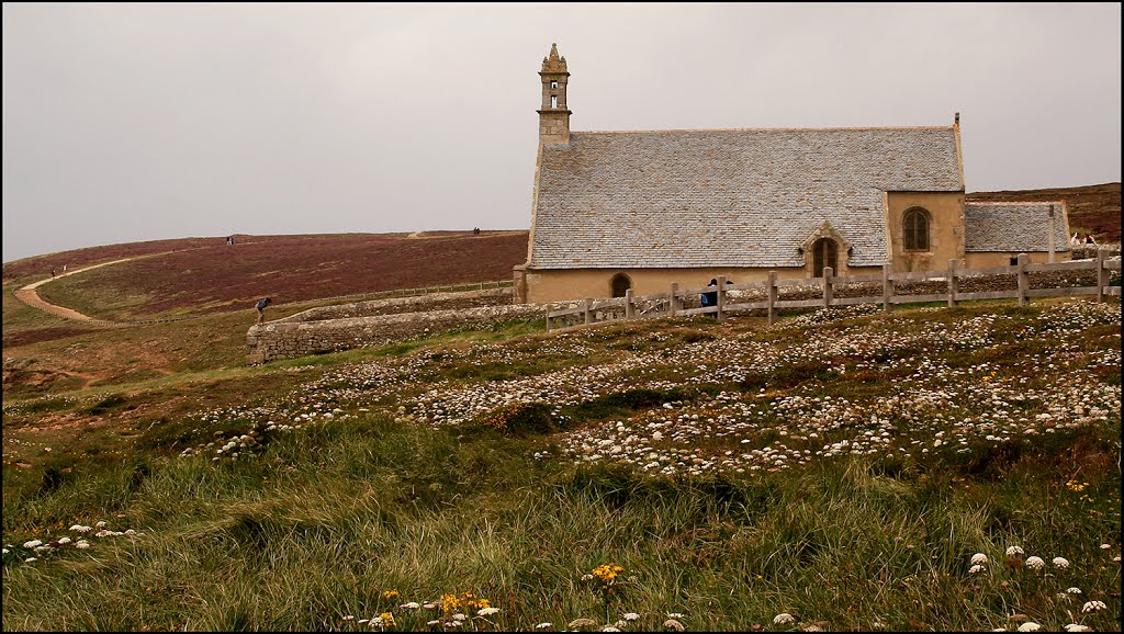 Pointe du van - Chapelle Saint-They by Patricia Danilo Roye…