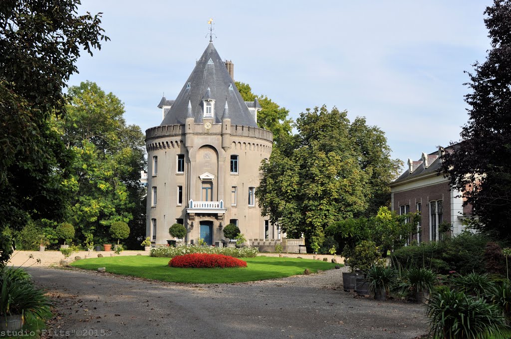 De Gelderse Toren te Spankeren by Studio"Flits"