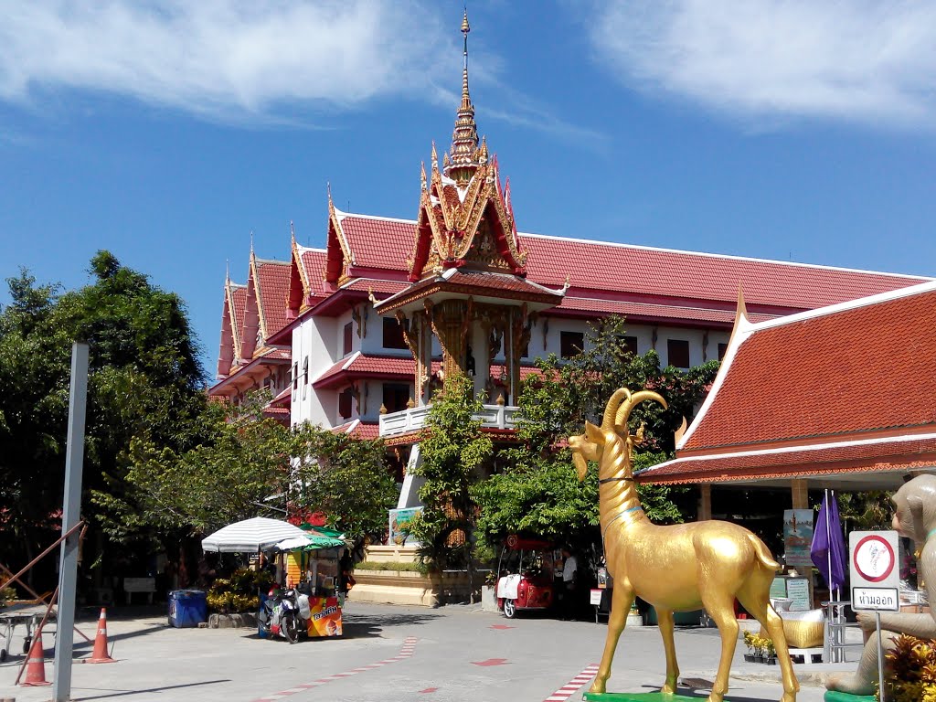 The Belfry at Wat Buar Kwan by pr8ngkiet