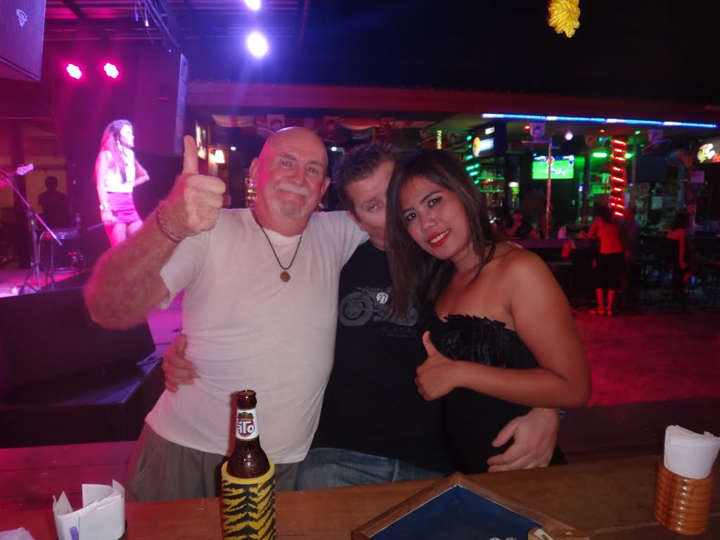 Hangover bar Soi Freedom Bangala road Patong by silkstonedavid@gmail…