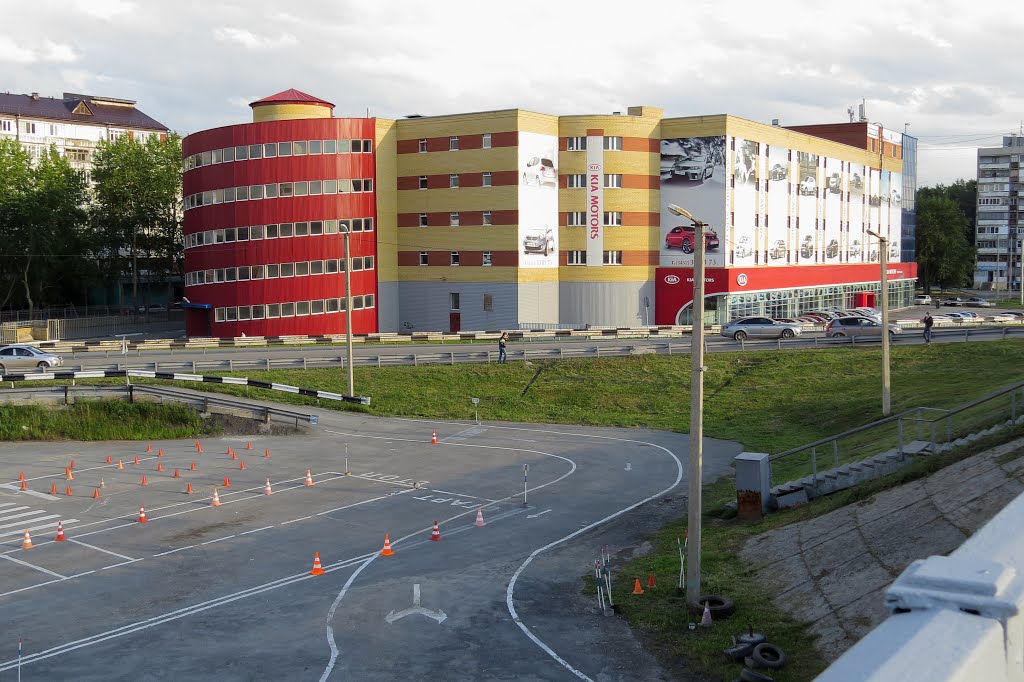 Leninskiy okrug, Tyumen', Tyumenskaya oblast', Russia by Mankuta