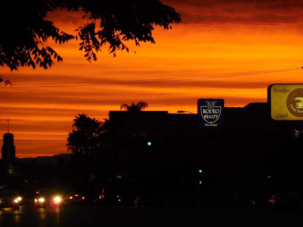 Encino sunset by gbraggin