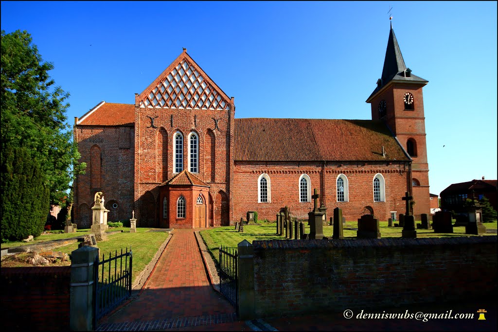 Bunde: Evangelisch Reformierte Kirche by © Dennis Wubs