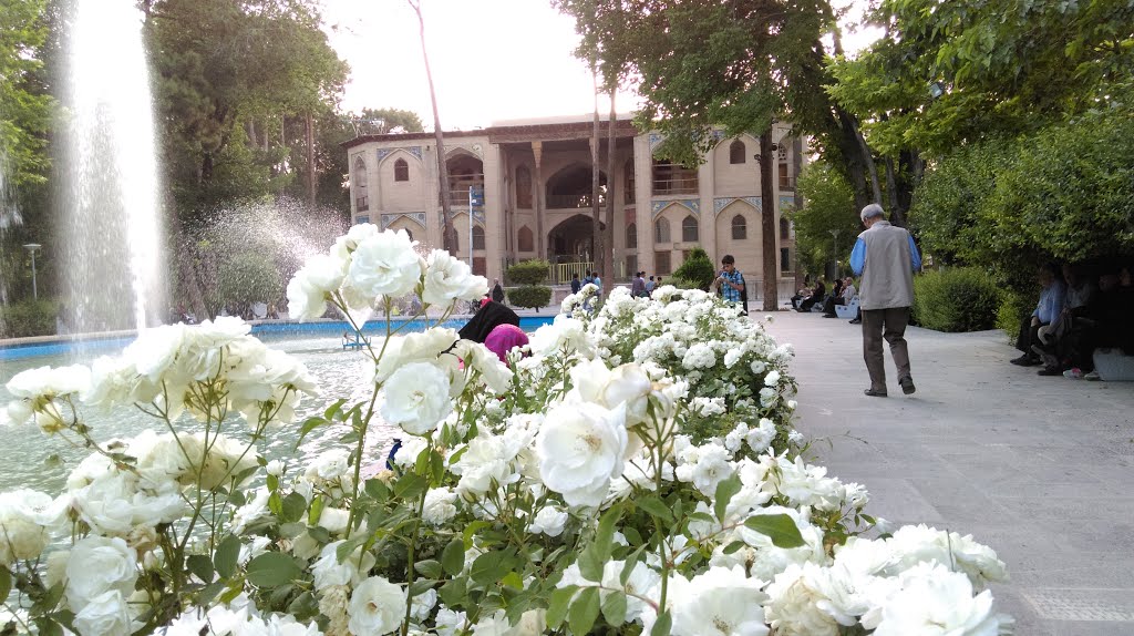 Naqshe Jahan, Isfahan, Isfahan Province, Iran by medhet