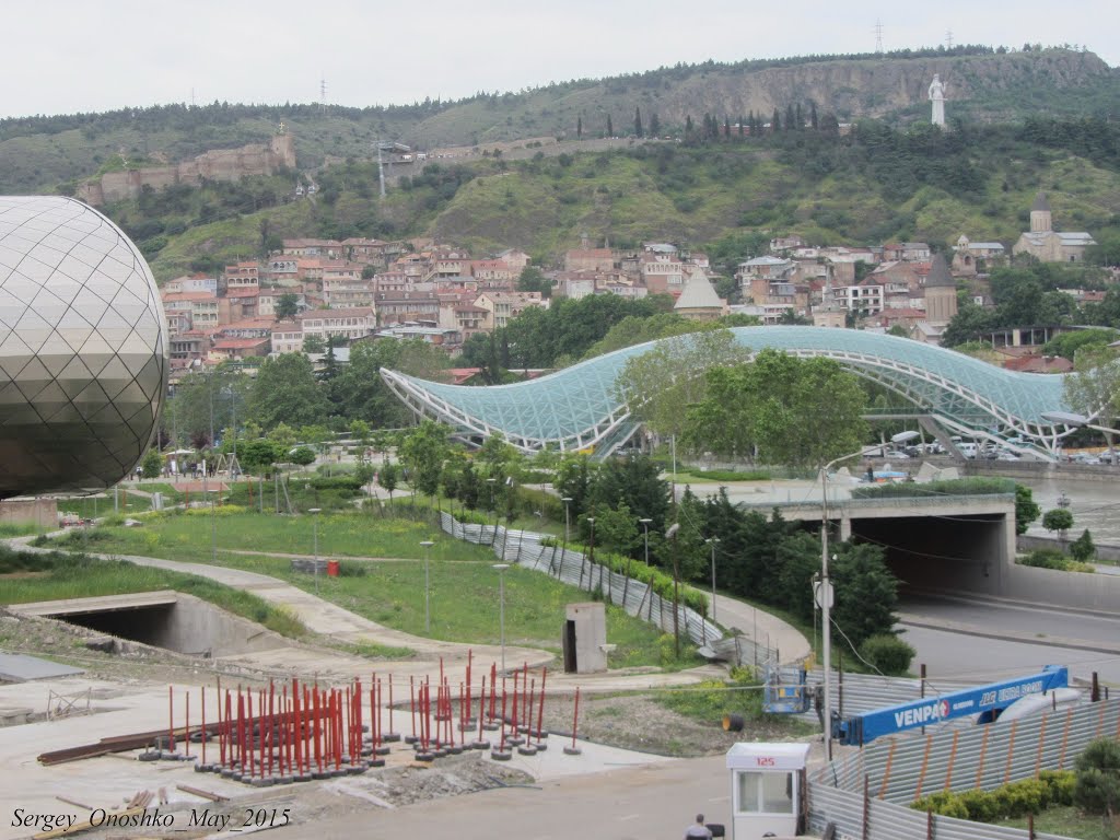 Dzveli Tbilisi, Tbilisi, Georgia by Sergey Onoshko