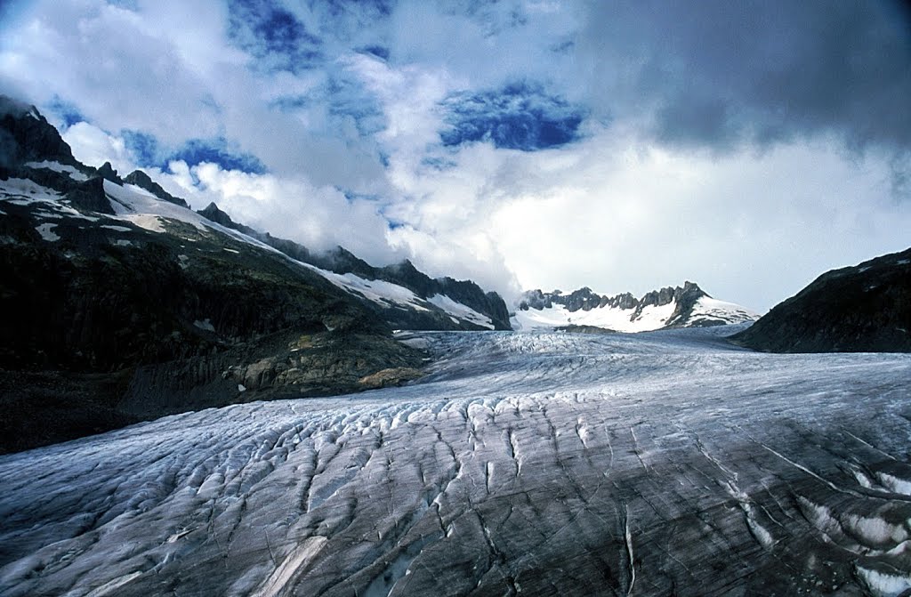 Rhonegletcher (Glaciar del Ródano) desde Belvedere (Furka Pass, Valais) by Pedro I