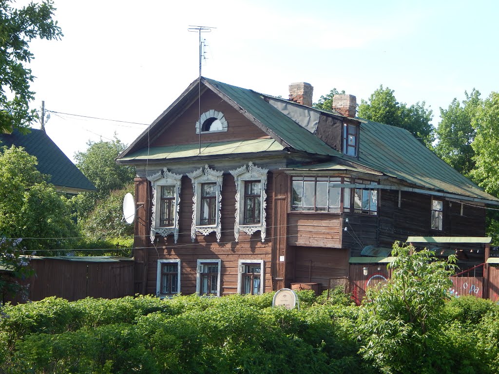 Rostov, Yaroslavl Oblast, Russia by Анатолий Таранцов