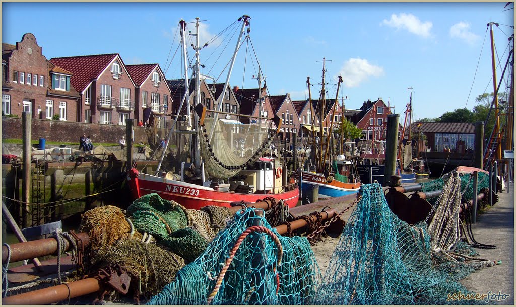 Kutterhafen Neuharlingersiel by ledeirf