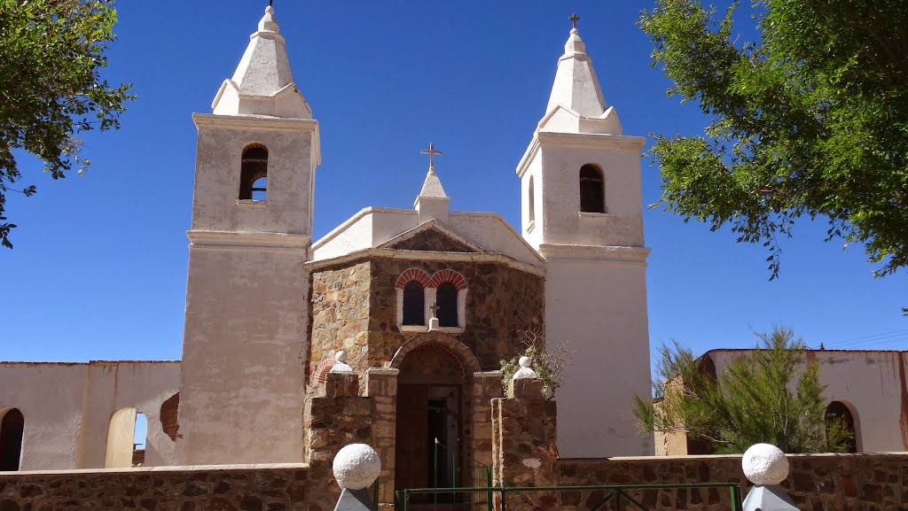 Iglesia de Barrancas by Vicky Yened