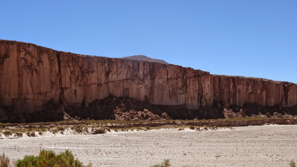 Los murallones de Barrancas by Vicky Yened