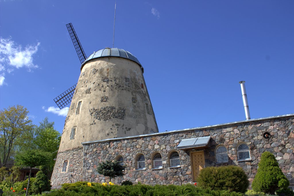 Šeduvos malūnas / windmill by Laima Gūtmane (simka…