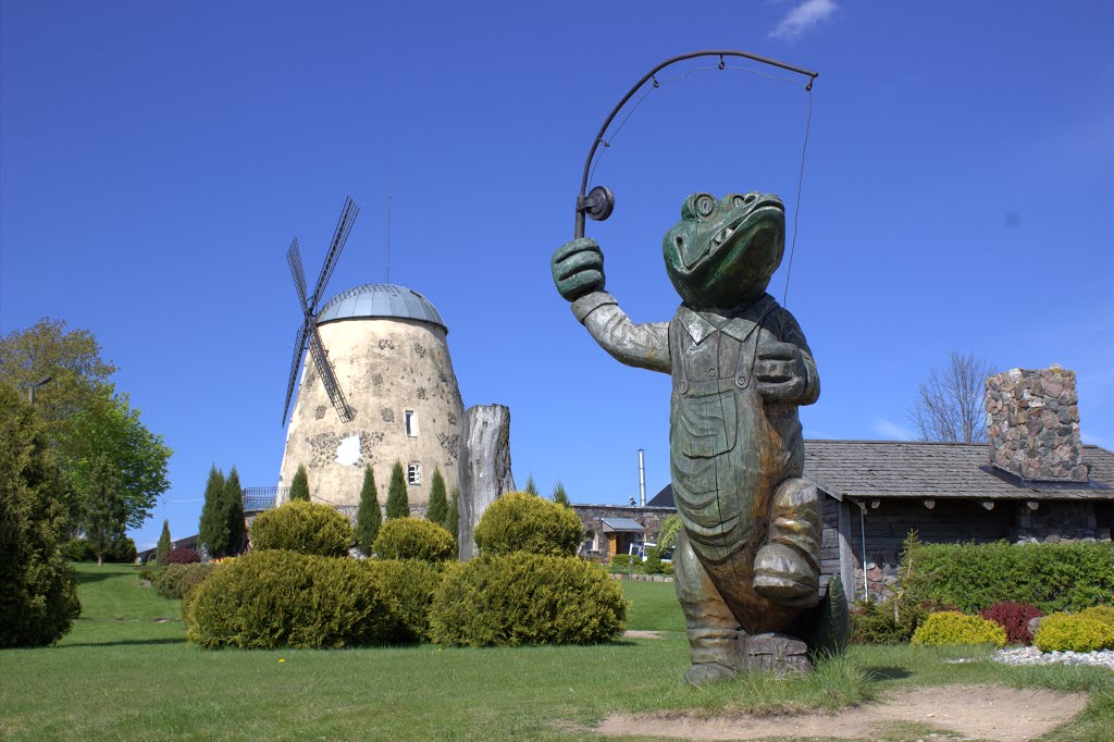 Šeduvos malūnas / windmill by Laima Gūtmane (simka…