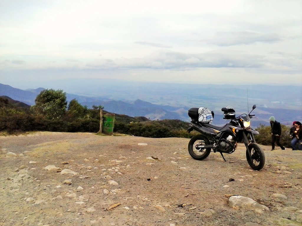 PICO DO ITAPEVA by Fellipe Papini