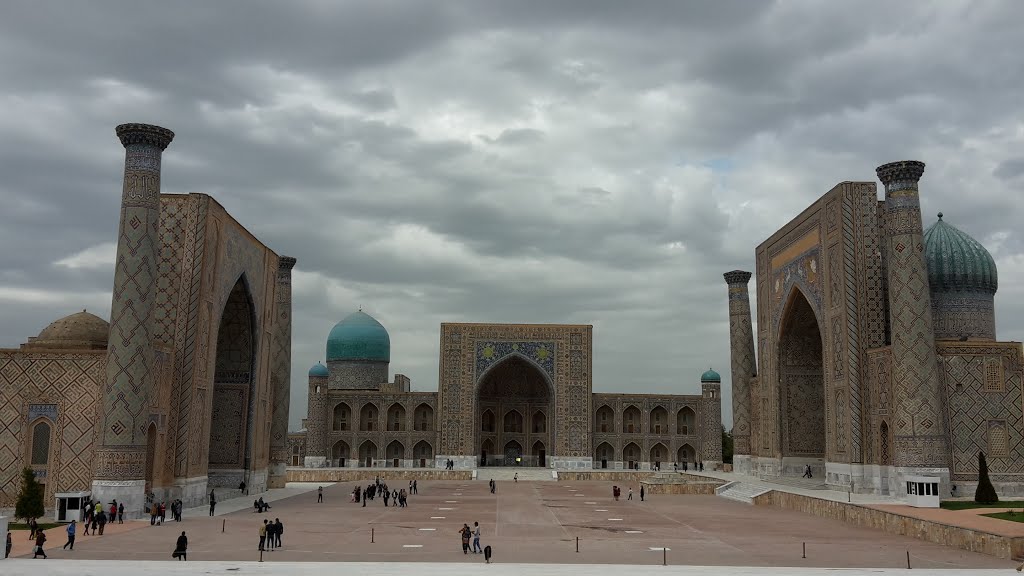 **UZ.2015. der Registan in Samarkant by Mehmet Gencaslan