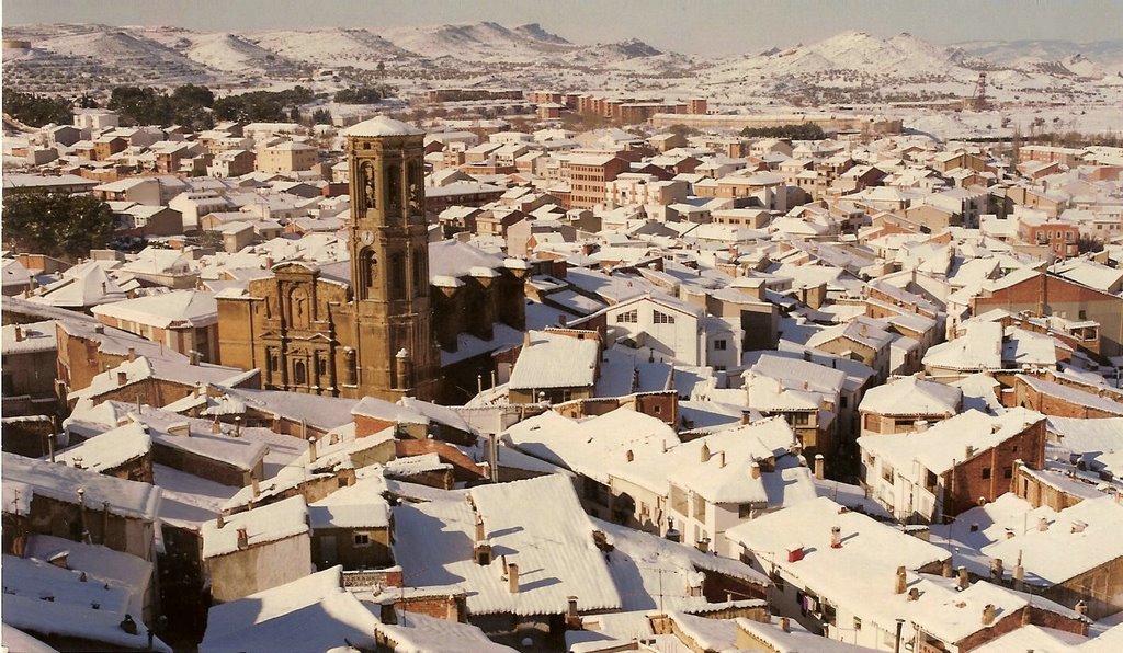 Andorra nevada, desde la Ermita San Macario by Macario Ciercoles