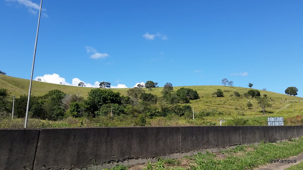 Cambuí - State of Minas Gerais, Brazil by IzeKampus