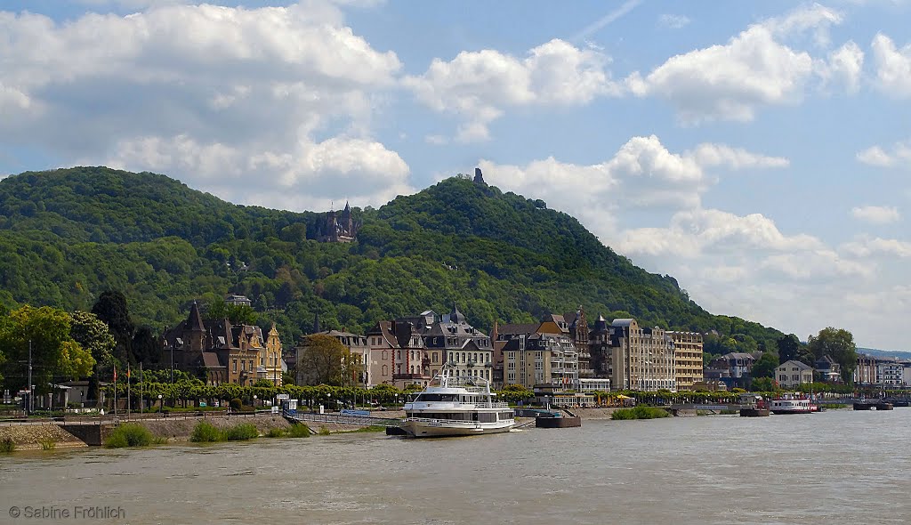 Königswinter - Siebengebirge mit Drachenburg und Drachenfels by Sabine Fröhlich