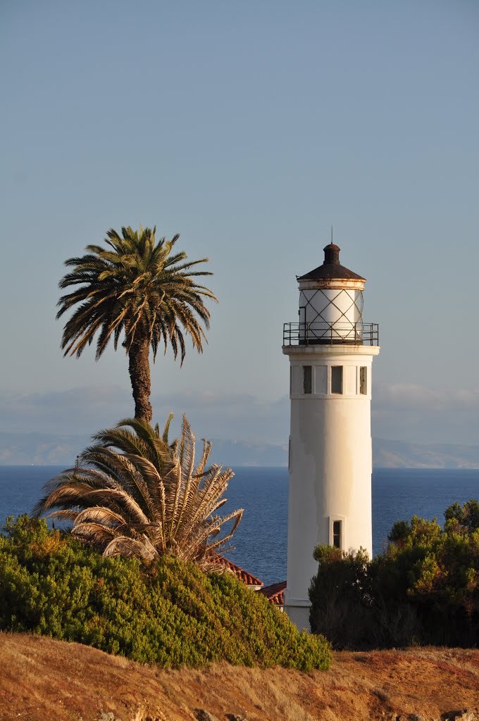 Point Vicente Lighthouse by Ken Wilcox