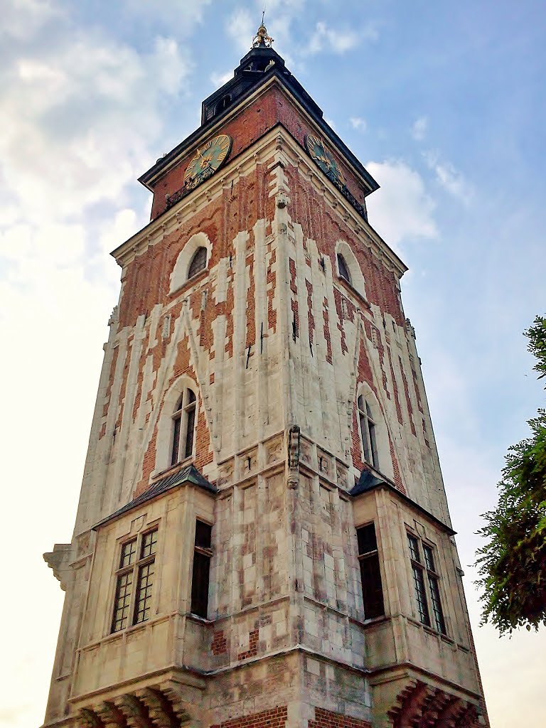 Kraków - the old City Hall tower by wuhazet