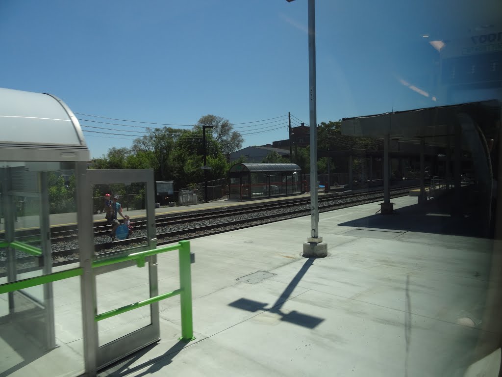 Looking out the left window on a trip from Union to Pearson, 2015 06 06 A (281).JPG by OldYorkGuy