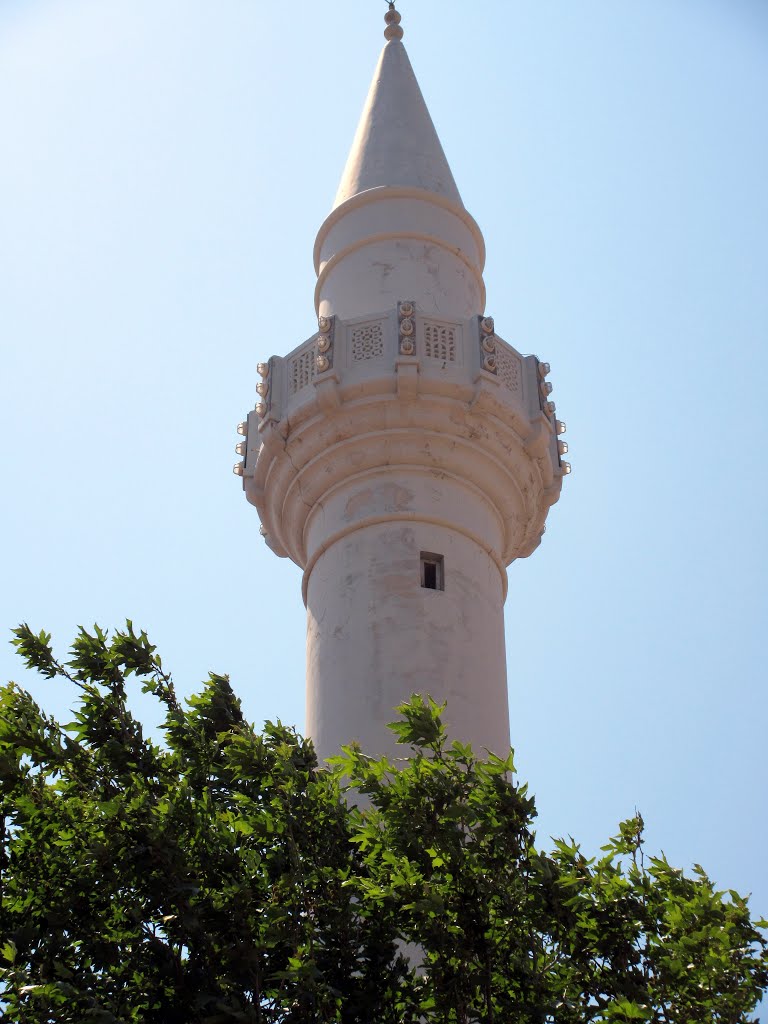 Rhodes, Greece by achalikias