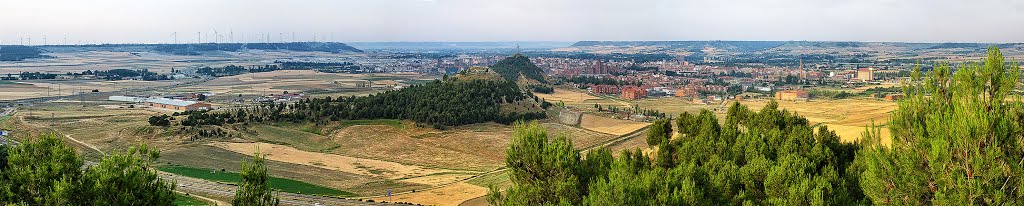 Palencia desde el alto de la Miranda by Alejandro Pérez Garc…