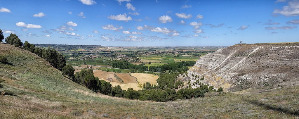 Panorámica dese páramo de la Miranda hacia Grijota by Alejandro Pérez Garc…