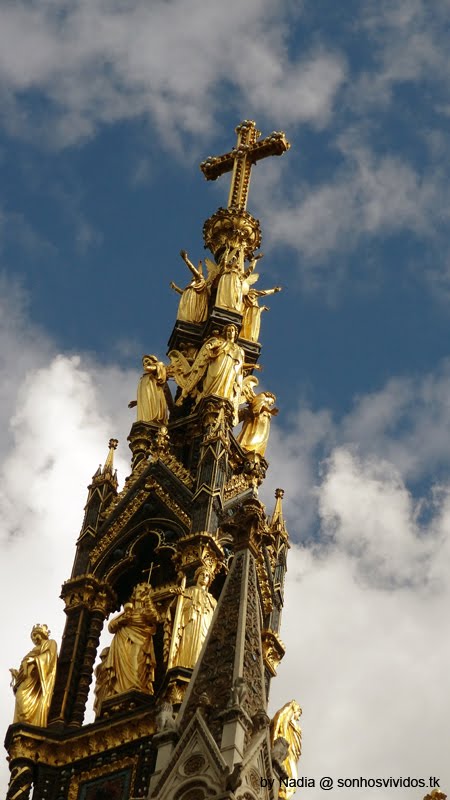 London - Albert Memorial by PartilhadeViagens