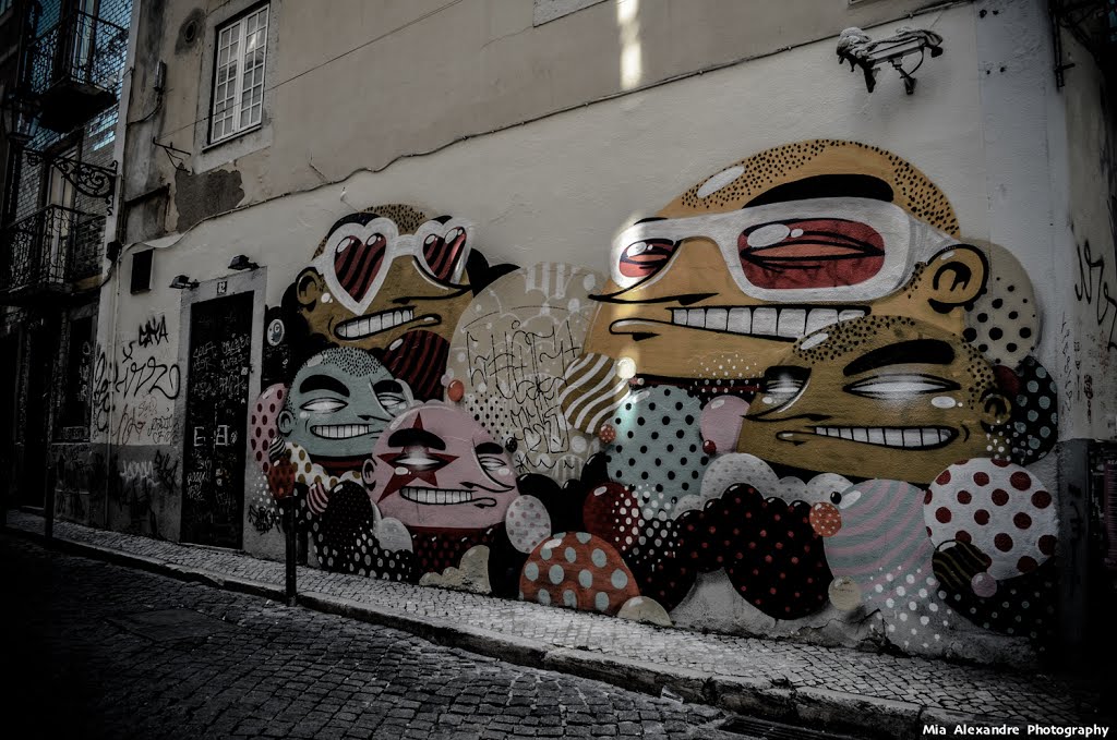 Bairro Alto Art Street by MiaAlexandrePhotogra…