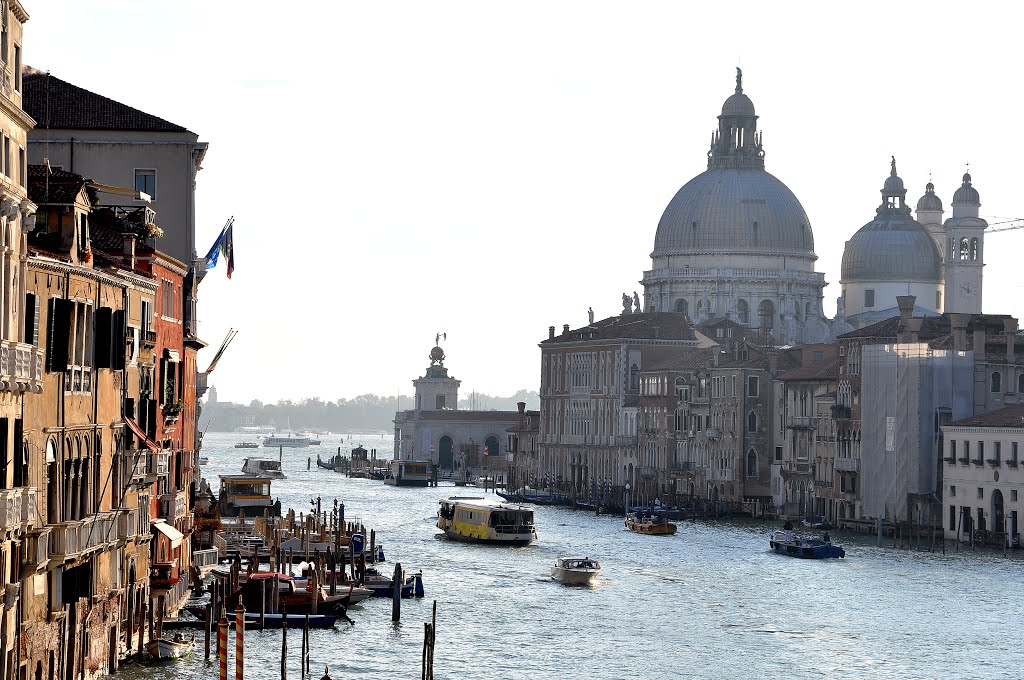 Le long du Grand Canal by prof