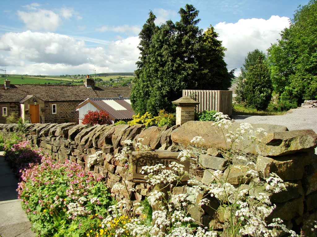 Bradfield, UK by sixxsix