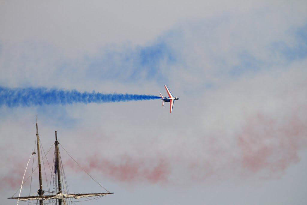 Lorient VolvoRace La Patrouille de France by lionel dupin