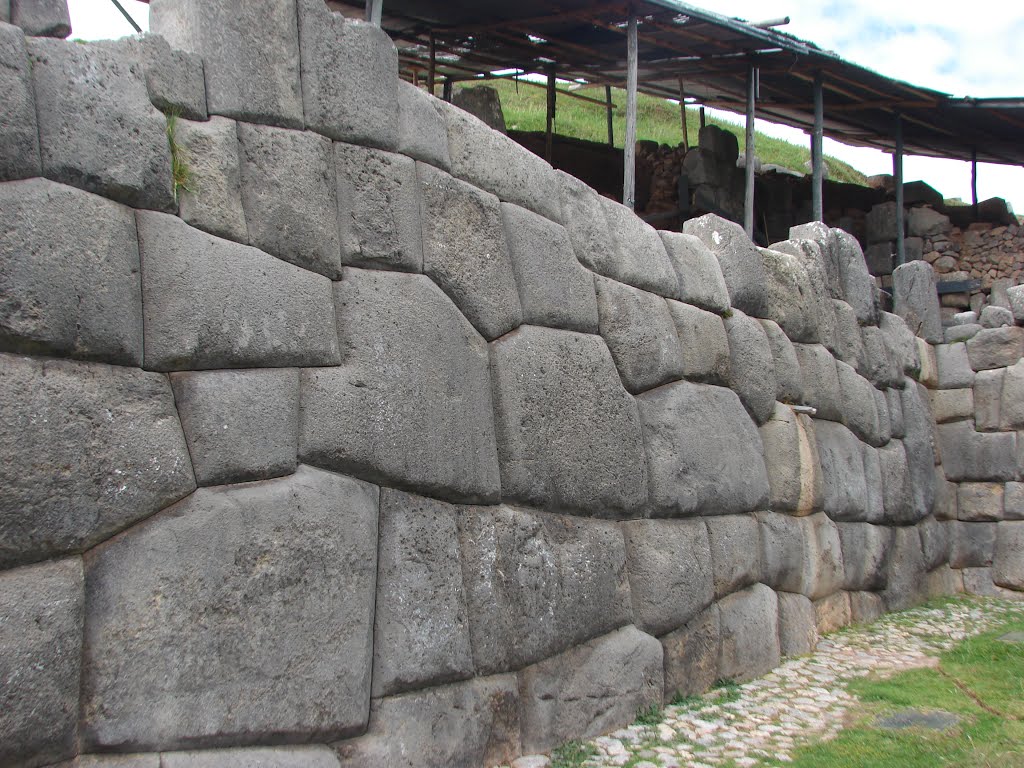 PEDRAS LINDAS - Sitio Arqueológico SAQSAYWAMAN - CUSCO - #dm by dalcio e marilda ber…