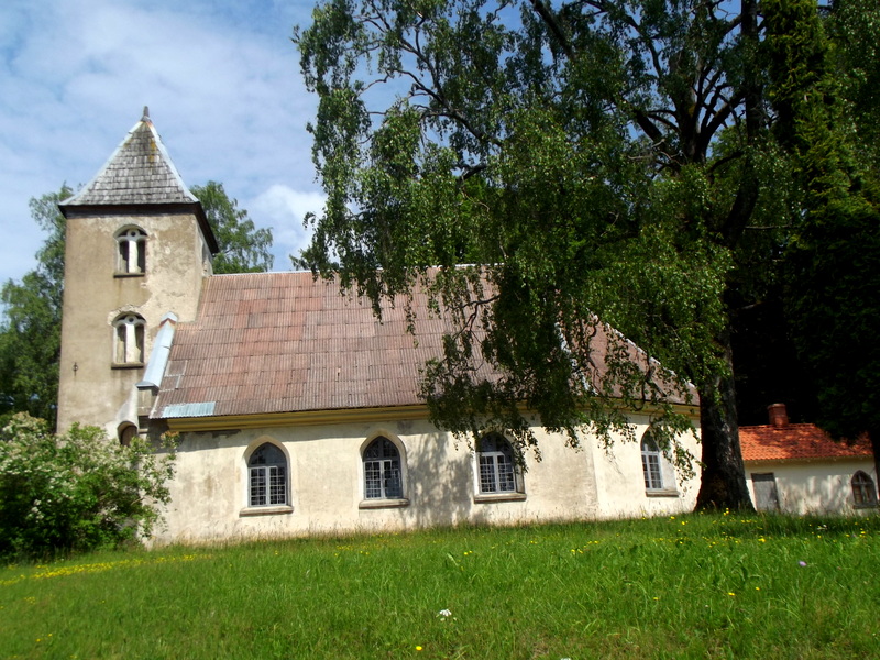 Gaiķu baznīca by Līga Landsberga