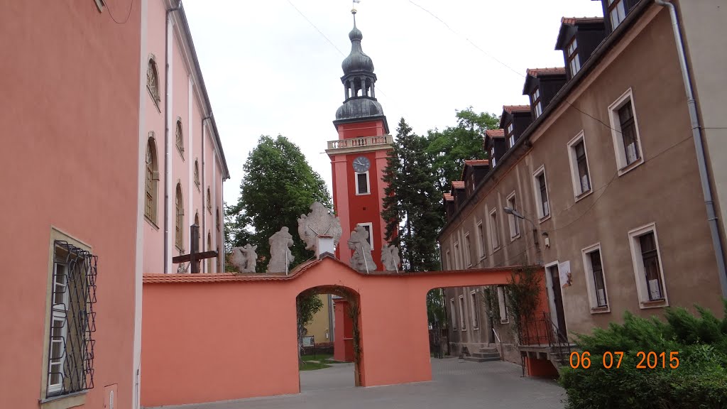 Jelenia Góra (niem. Hirschberg im Riesengebirge, czes. Jelení Hora) – miasto w Polsce, w województwie dolnośląskim. by Andrzej Wacławek