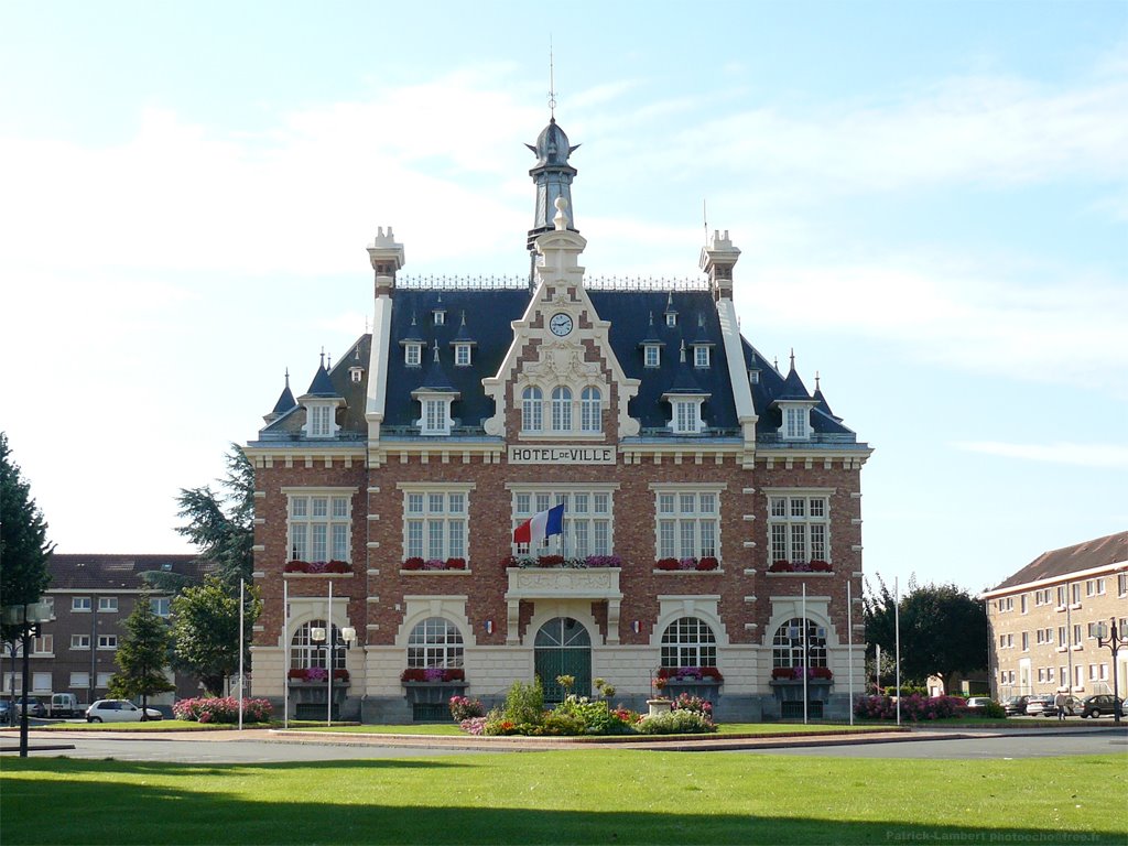 Hotel de ville Houplines by Patrick-Lambert