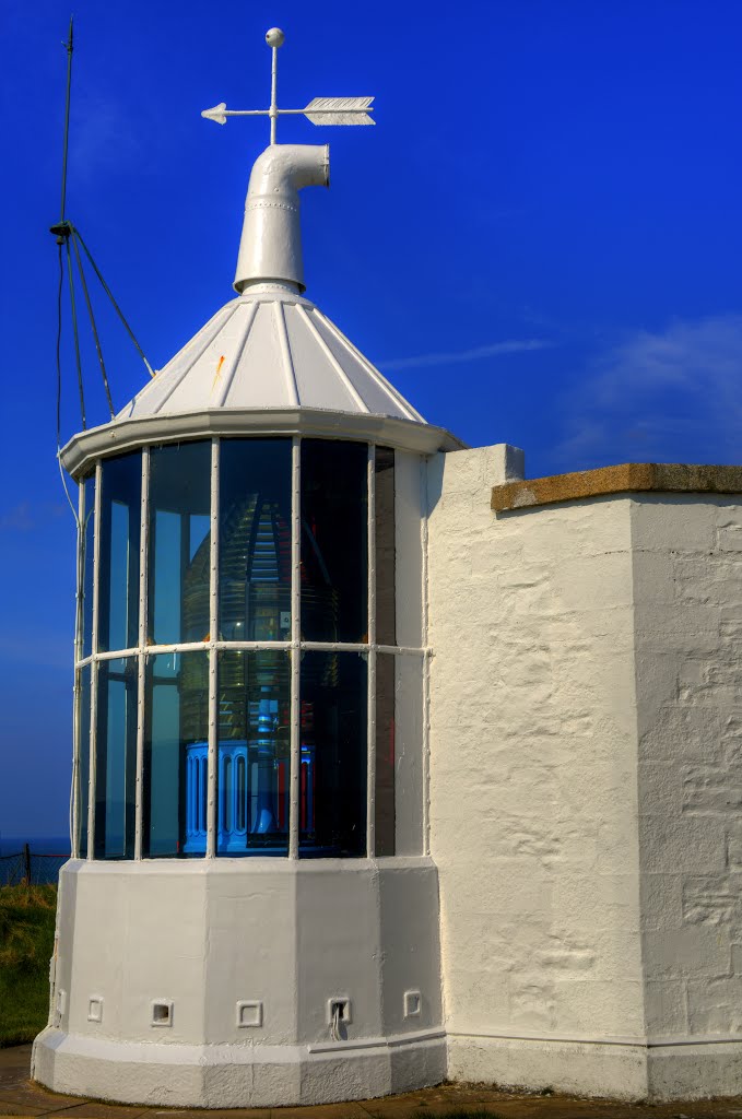 DUNREE LIGHTHOUSE, DUNREE HEAD, INISHOWEN, CO.DONEGAL, IRELAND. by CHRIS NEWMAN