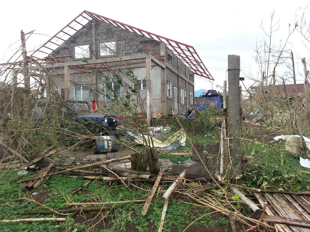 Ormoc, Leyte, Philippines by Raymond Cuento