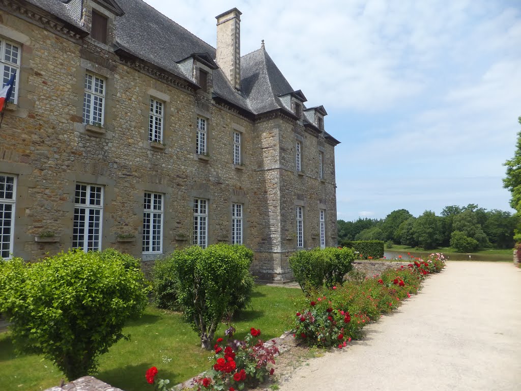 Abbaye de paimpont by flyingpapou