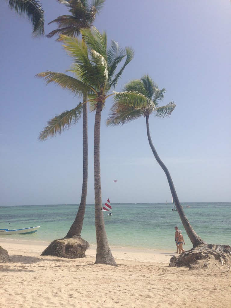 Playa Bibijagua, Punta Cana 23000, Dominican Republic by Eva Kraychek