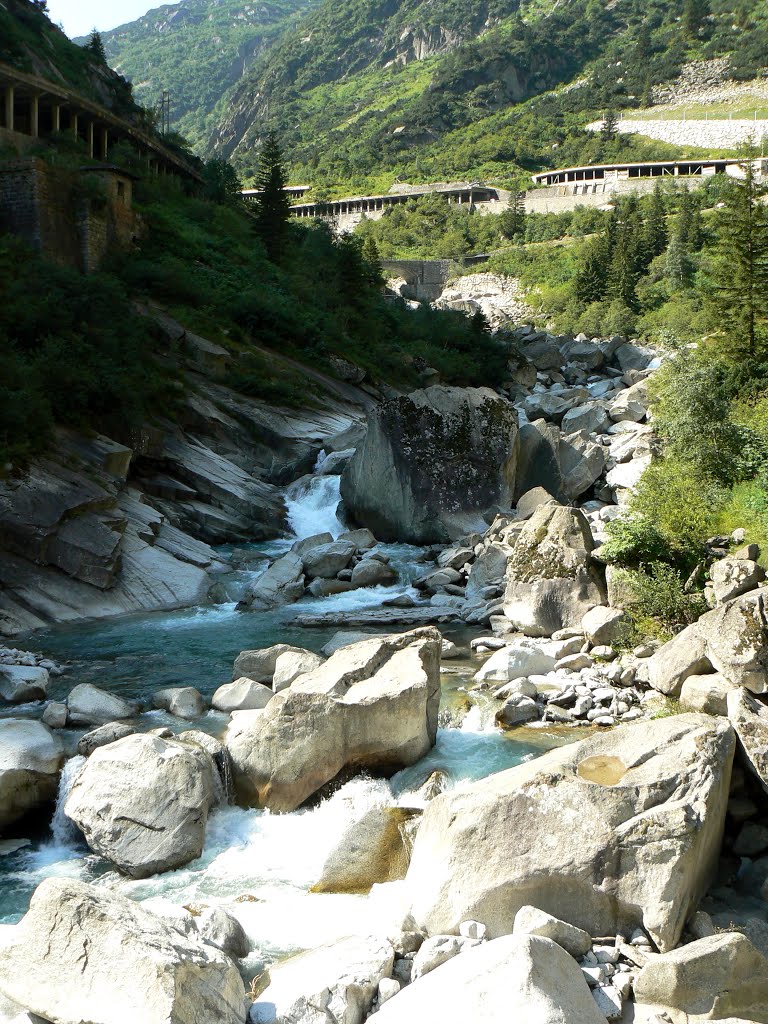 Häderlisbrücke, Andermatt, Svájc by Balázs Hornyák