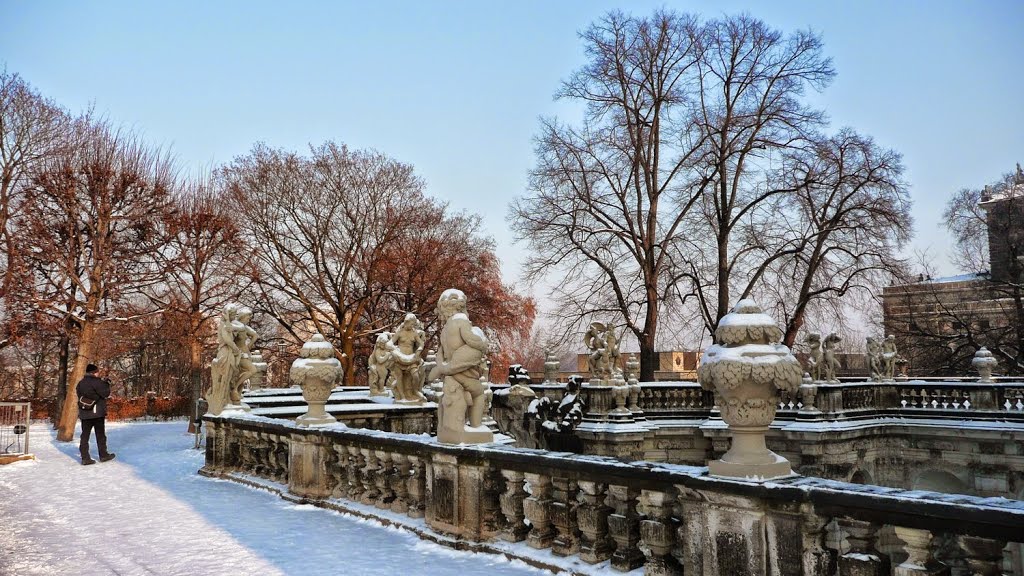 Zwinger, Dresden by Jillipp