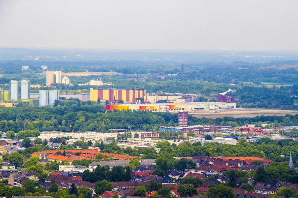 Blick vom Florianturm auf DB Schenker Logistics by Swisstec93