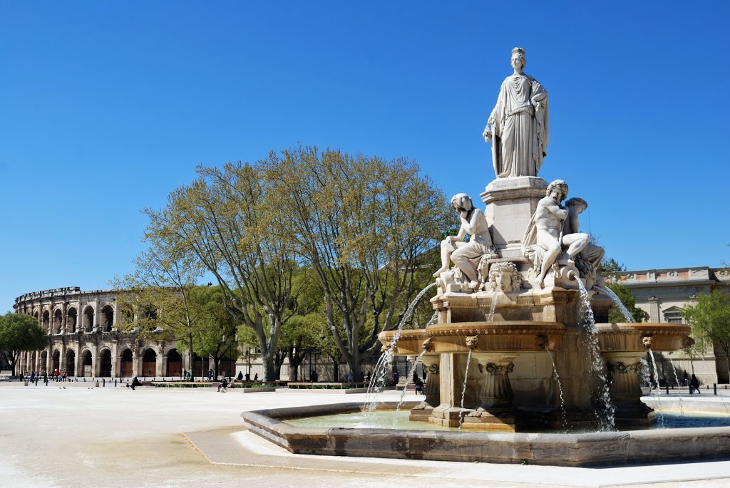 Nîmes - Esplanade Charles de Gaulle, Fontaine Pradier by Jordi Peralta